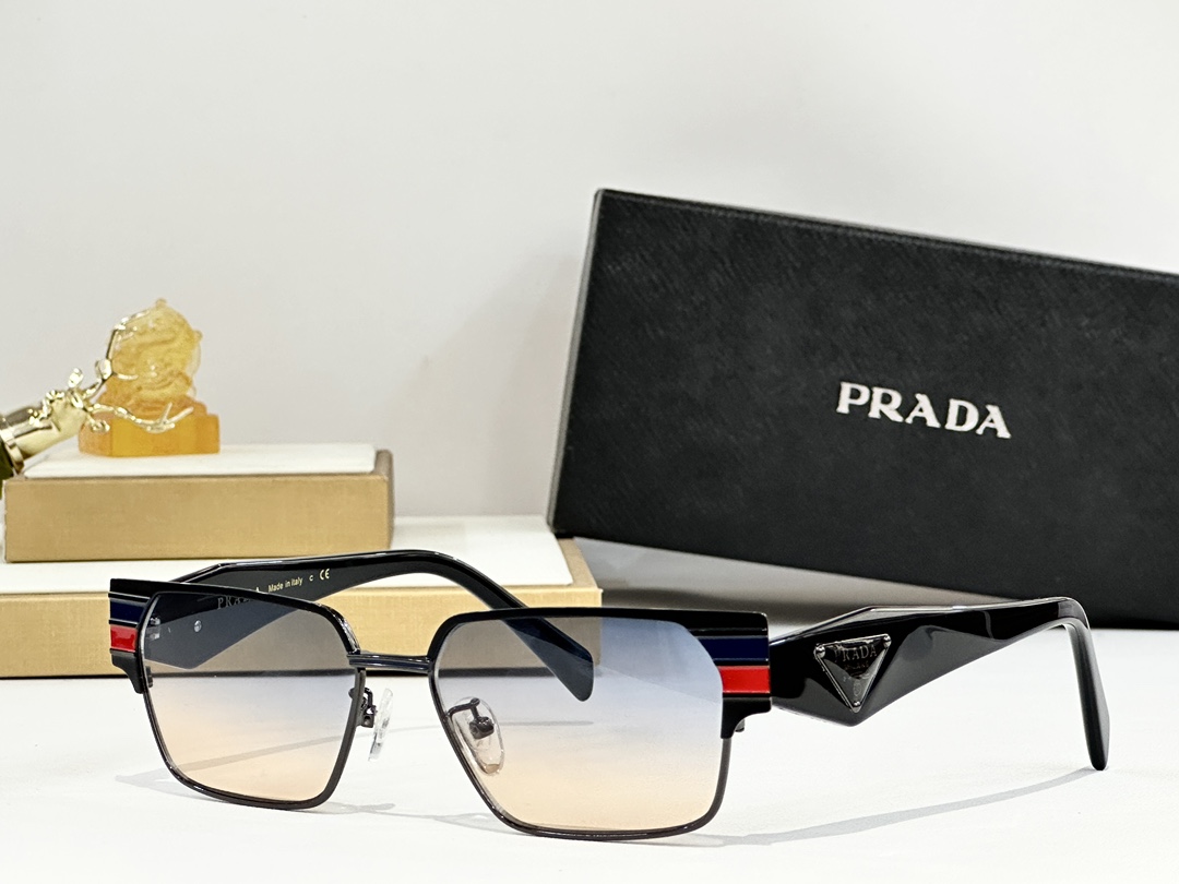 。PRADA
MOD：PR113
Size：56口16 145
