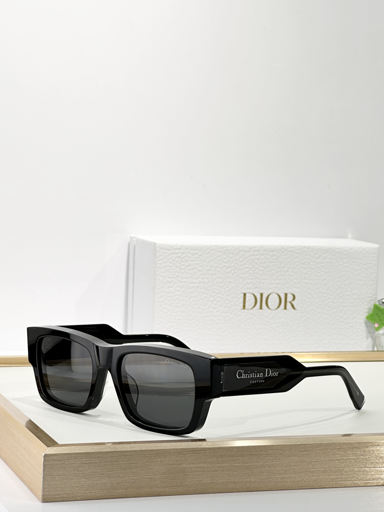  DIO*
TOP QUALITY
MODEL：Dior Label S1F
SIZE：52口20-14