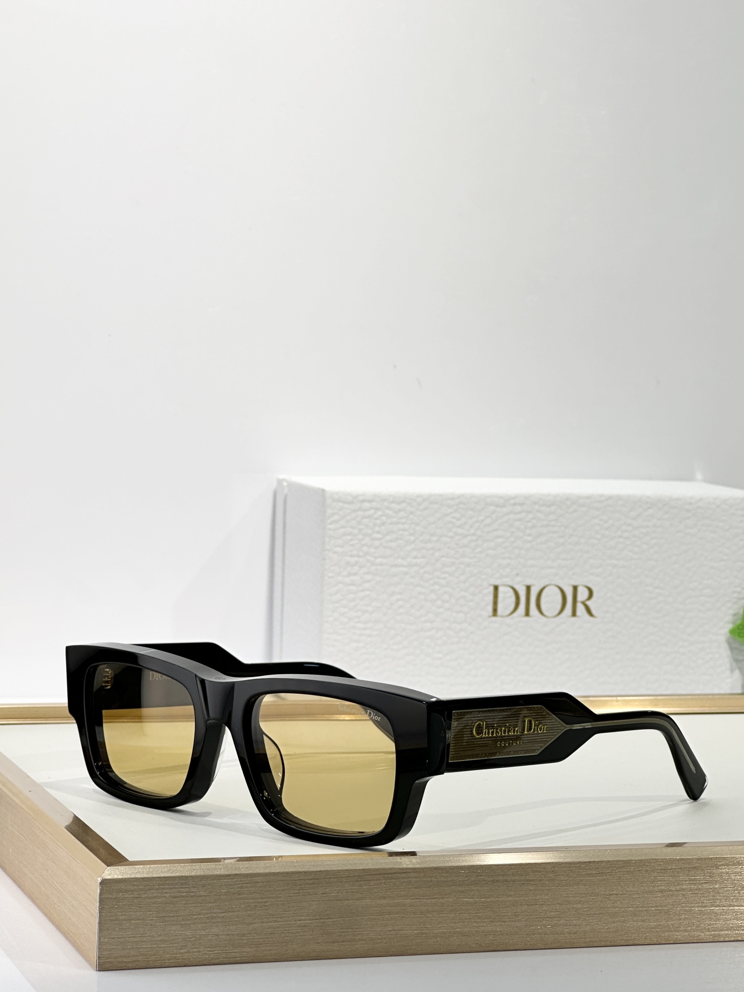  DIO*
TOP QUALITY
MODEL：Dior Label S1F
SIZE：52口20-14