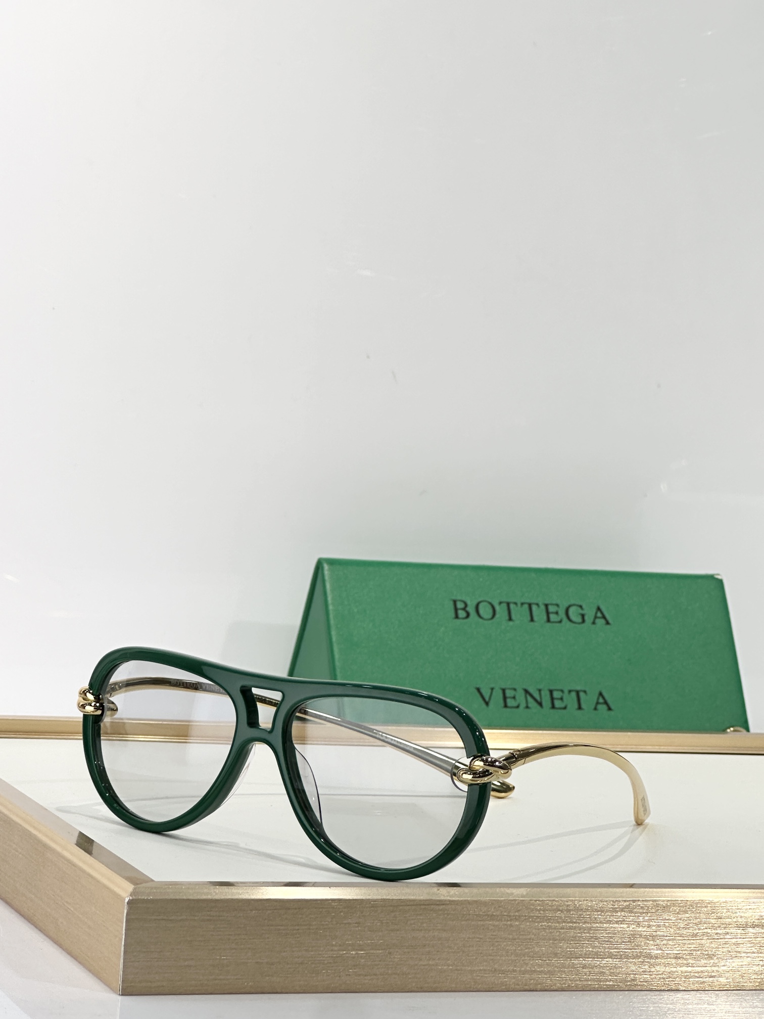  BOTTEGA VENET*
MODEL：BV1418S
SIZE：58口15-145
