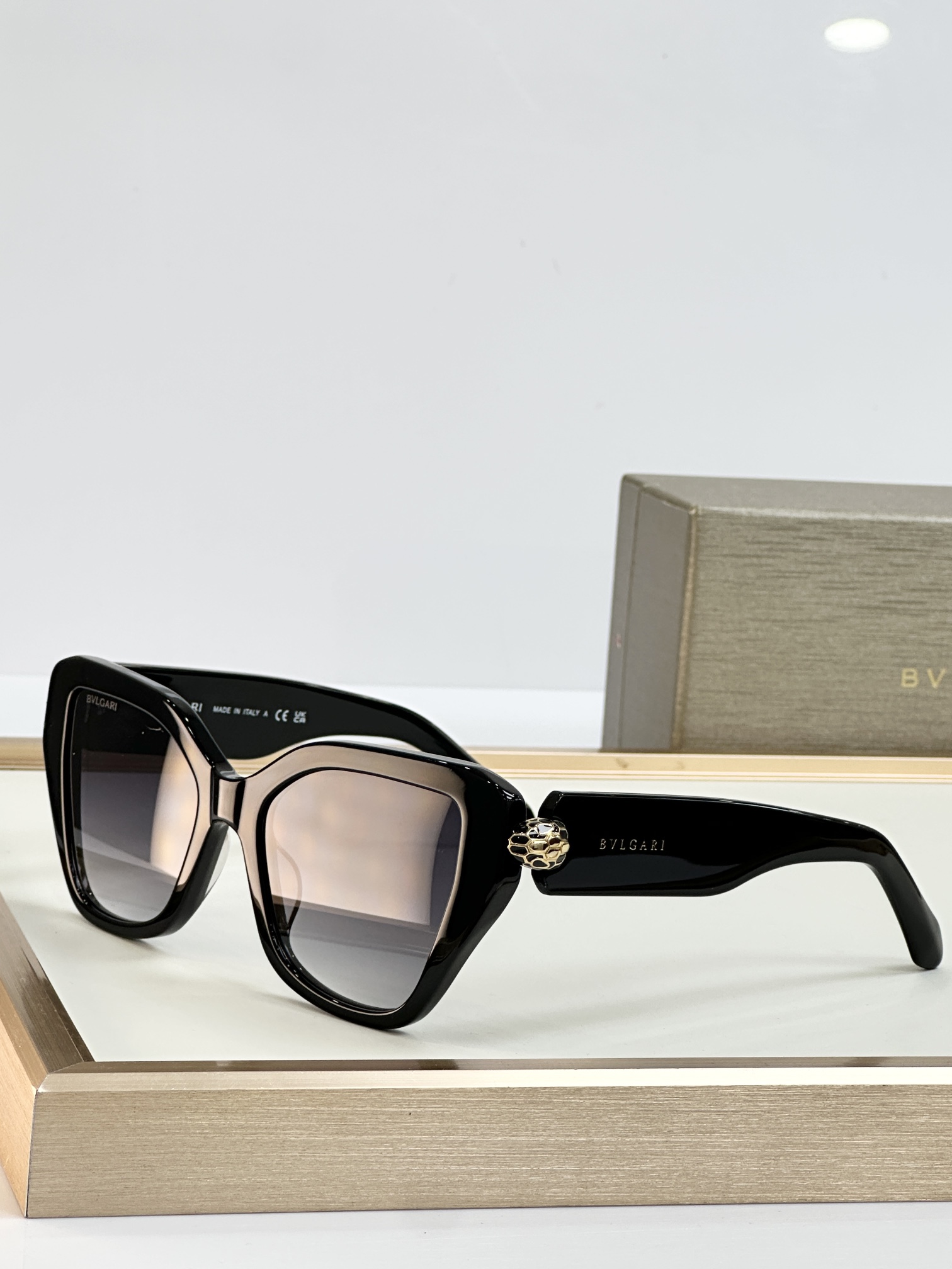  BVLGAR*
MODEL：BV 40033I
SIZE：53口19-140
