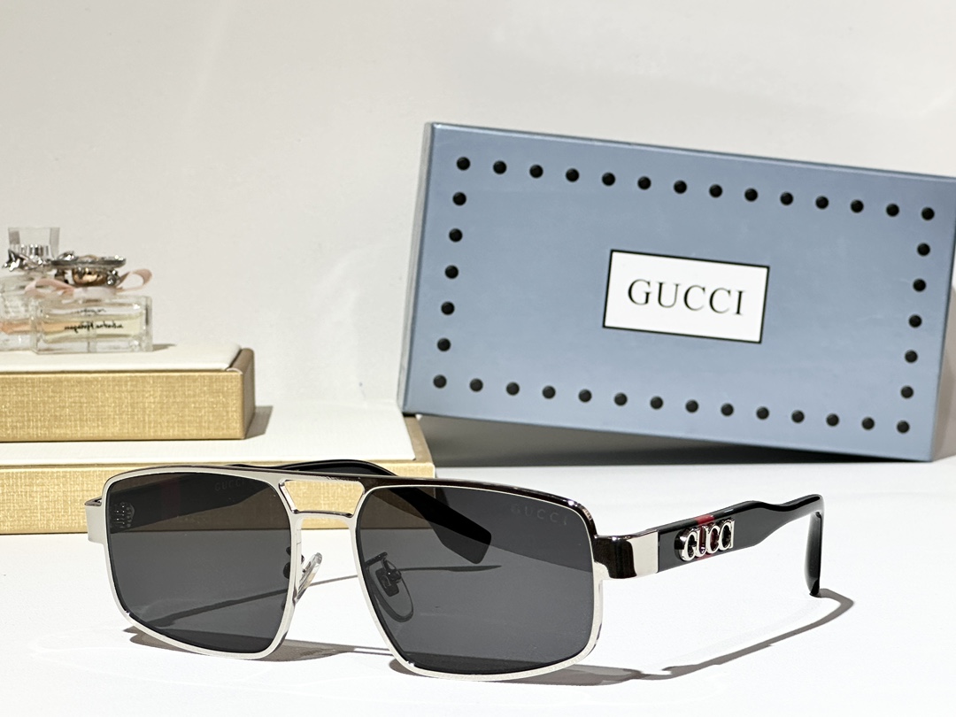  GUCC*
MODEL：GG1406
SIZE：55口17-145
