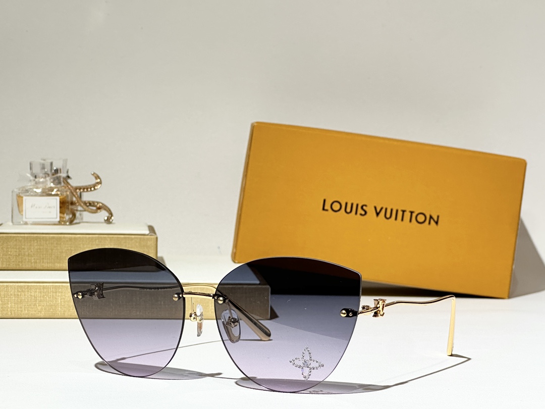  LOUIS VUITTO*
MODEL：Z2827U
SIZE：61口14-140

