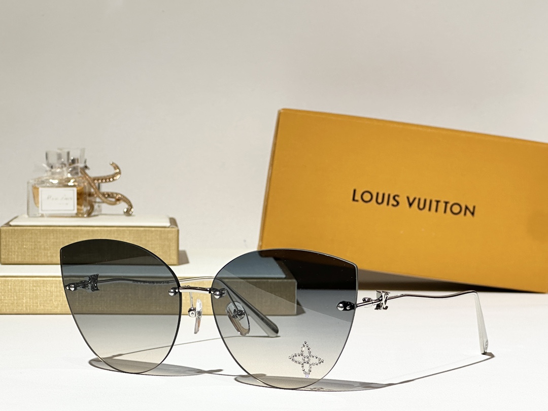  LOUIS VUITTO*
MODEL：Z2827U
SIZE：61口14-140

