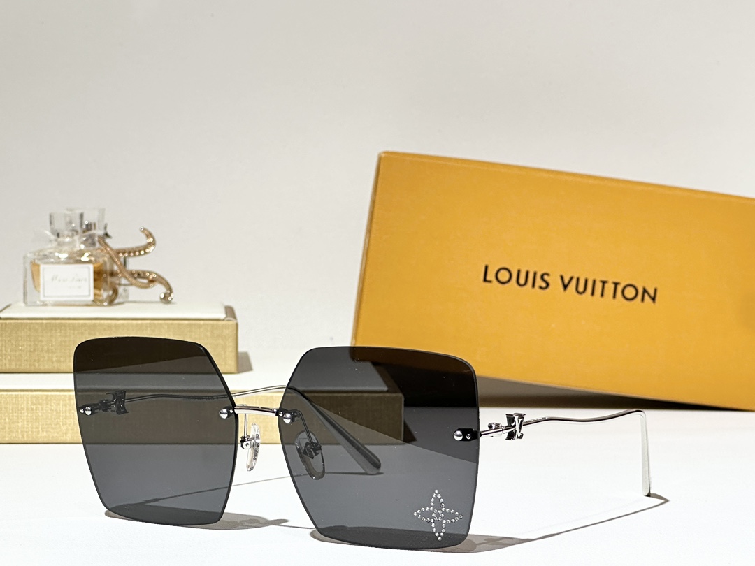  LOUIS VUITTO*
MODEL：Z2961U
SIZE：61口14-140
