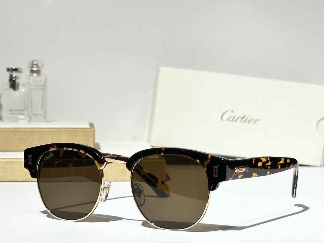  Cartie*
MODEL：CT0366
Size：52口21-145
