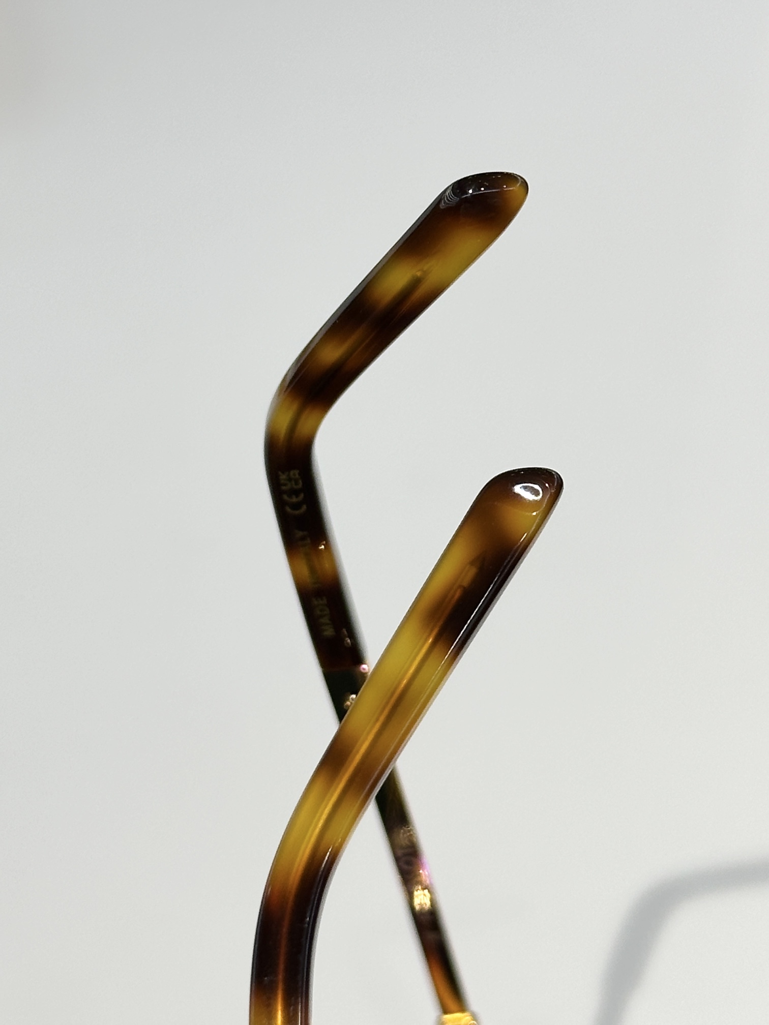  HUBLOT
MODELH313
SIZE：54口17-145
