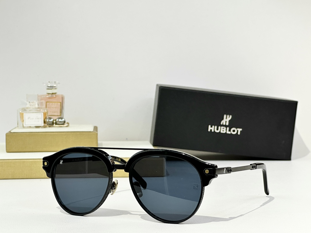  HUBLOT
MODELH313
SIZE：54口17-145
