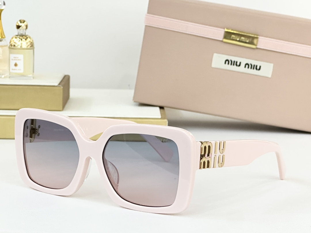  MIU MI*
MODSMU 10Y
Size56口17 140
