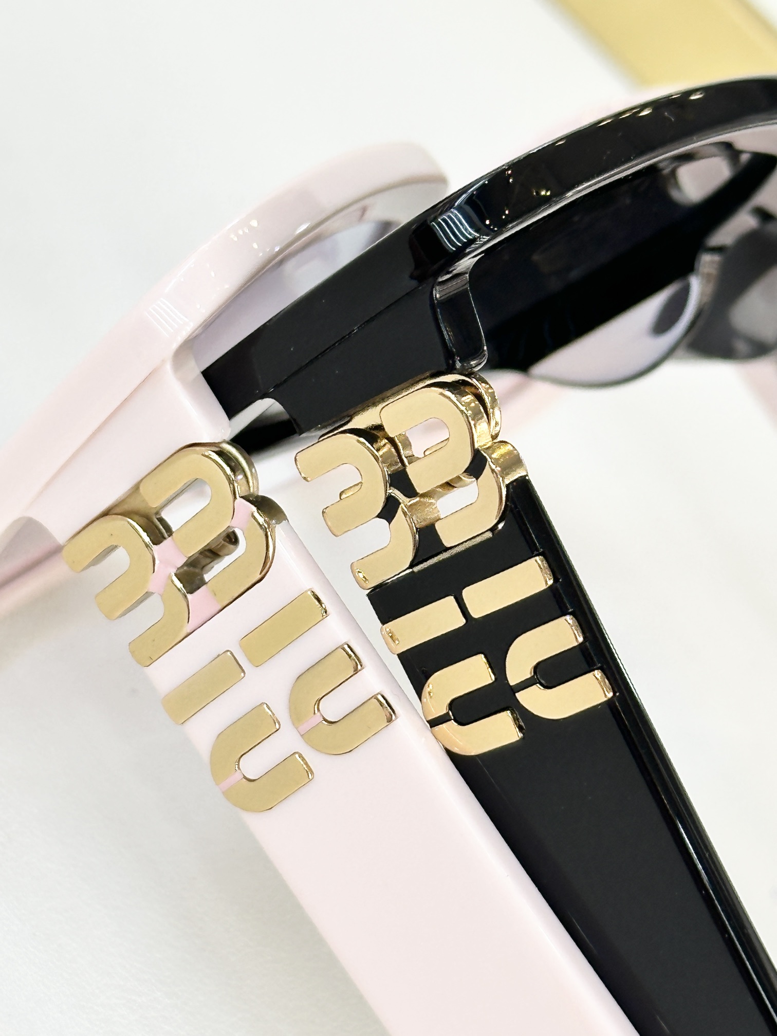  MIU MI*
MODSMU 10Y
Size56口17 140
