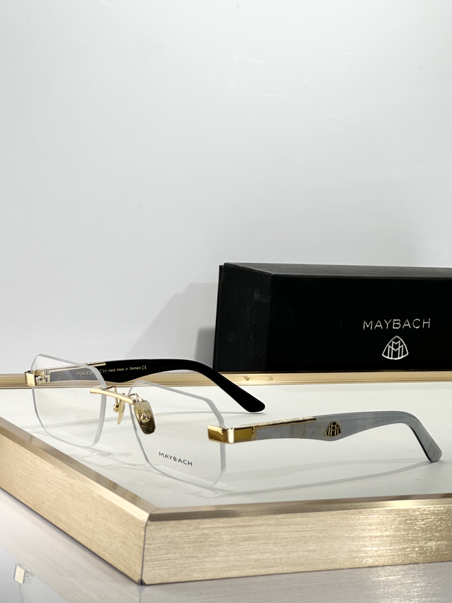 MAYBAC*MODEL：THE TAIGESIZE：57口18-140