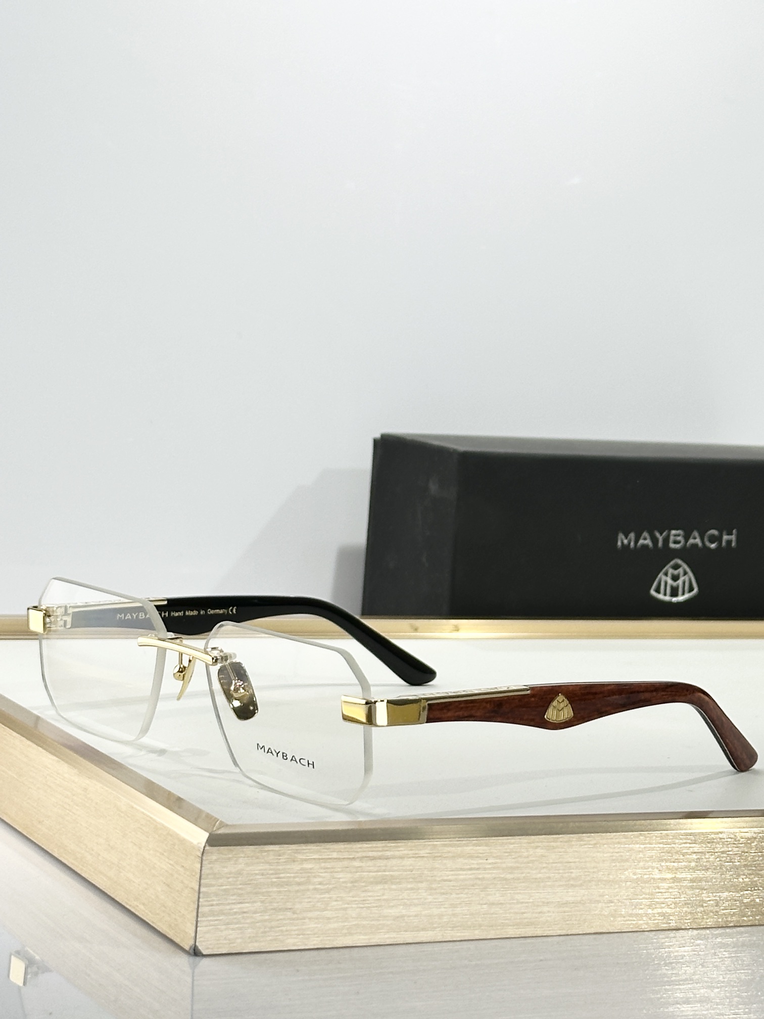 MAYBAC*MODEL：THE TAIGESIZE：57口18-140