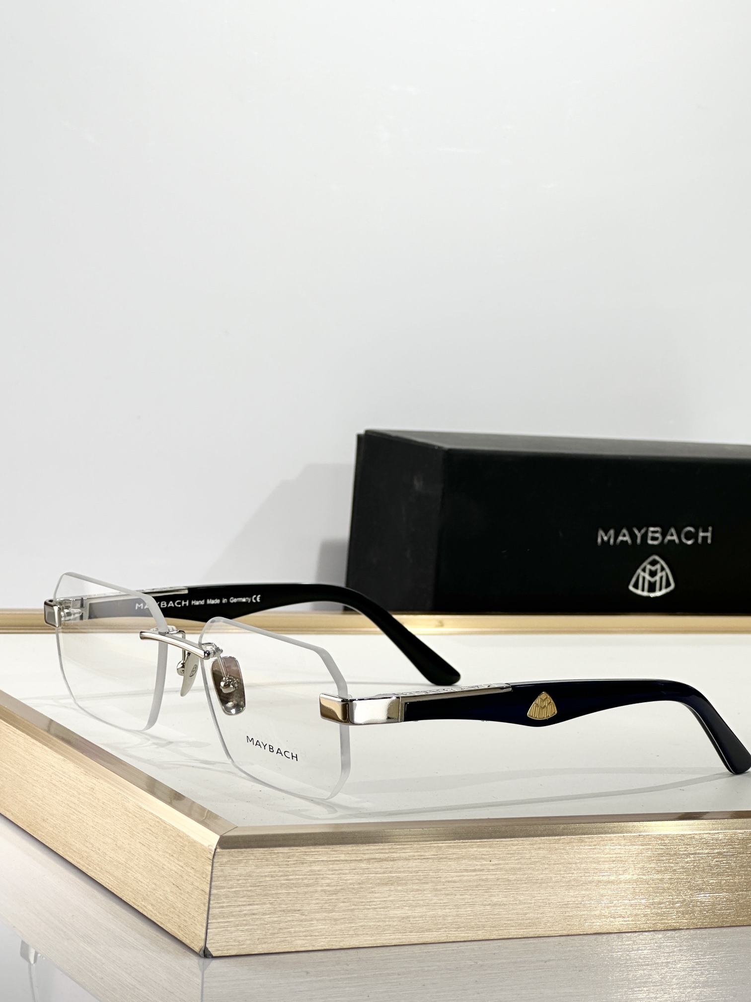 MAYBAC*MODEL：THE TAIGESIZE：57口18-140