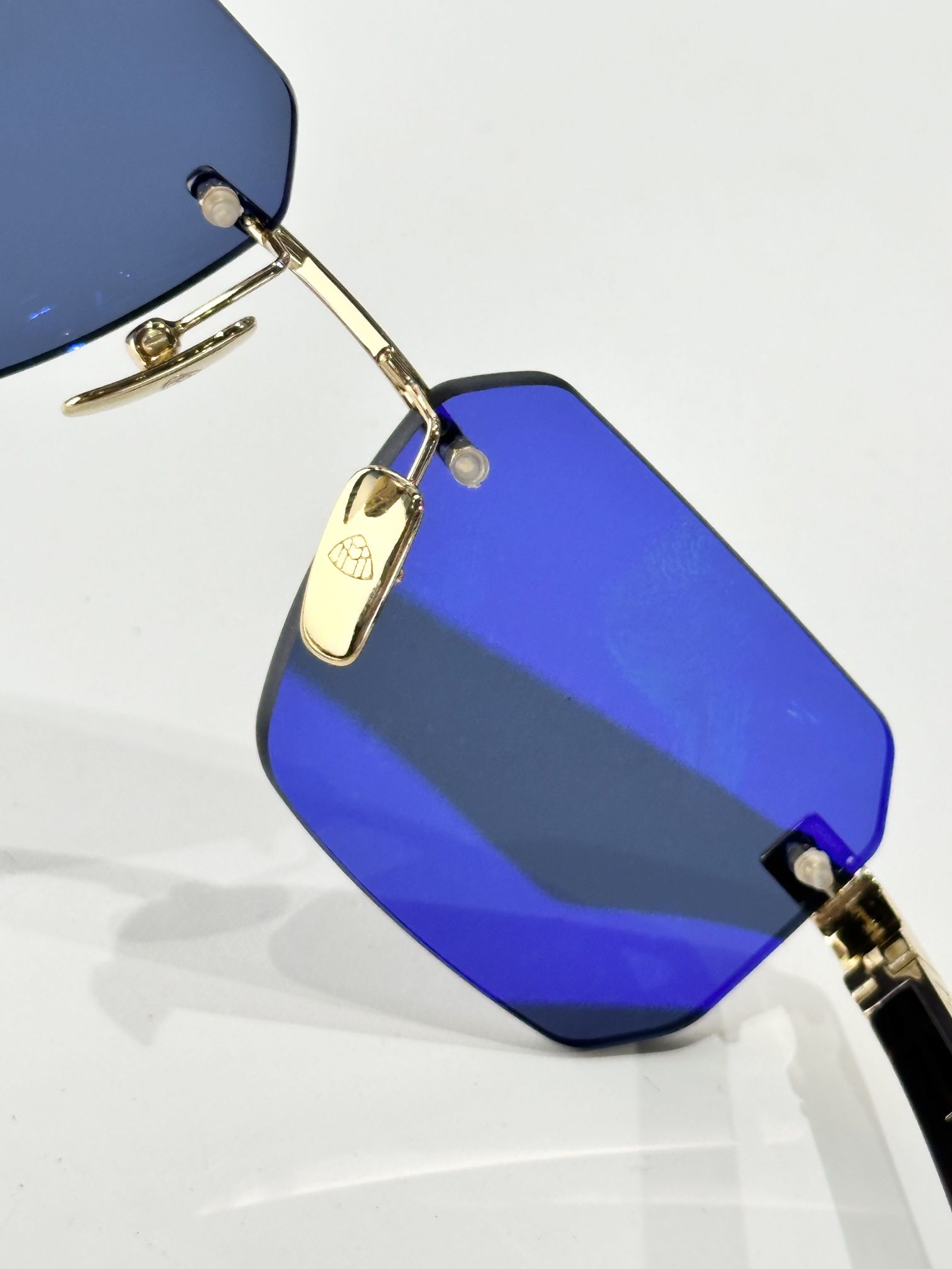 MAYBAC*MODEL：THE TAIGESIZE：57口18-146