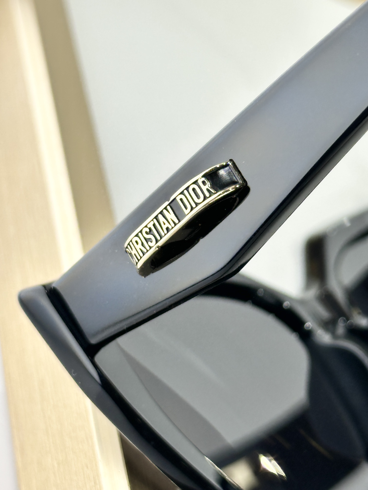  DIOR
MODCDior S5I
Size55口18 145
