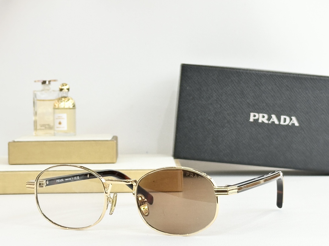 PRADA
Mod：PR B53S
Size：53-21 145
 
变色： 