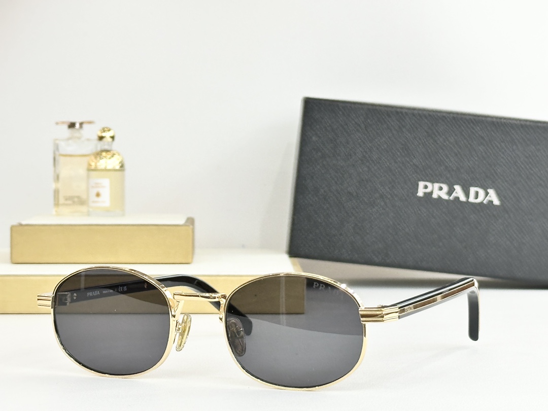 PRADA
Mod：PR B53S
Size：53-21 145
 
变色： 