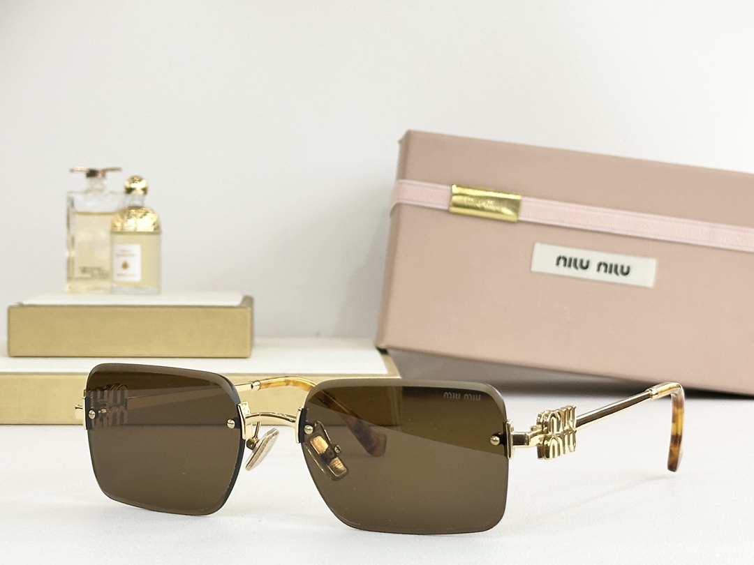  MIU MI*
MODELMU 99AV
SIZE：57口18-142
