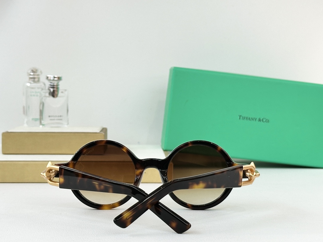  TIFFANY & CO.
MODELTF5031
SIZE46口22-138
