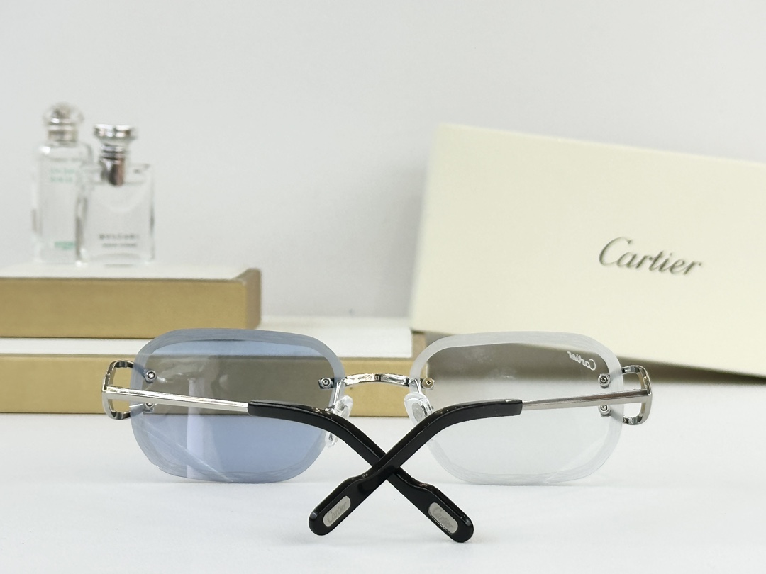  Cartier
MOD：CT0733S
Size：58口17-145
