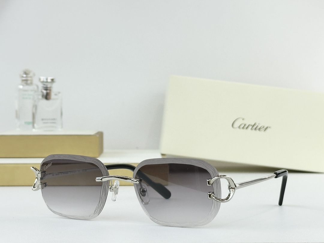  Cartier
MOD：CT0733S
Size：58口17-145
