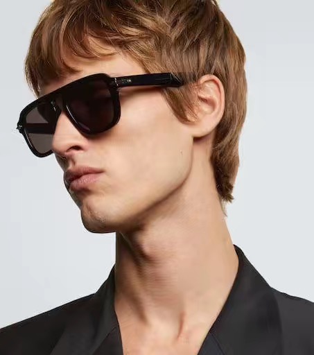  DIOR
MODDior Black Suit S15
Size52口19 145

