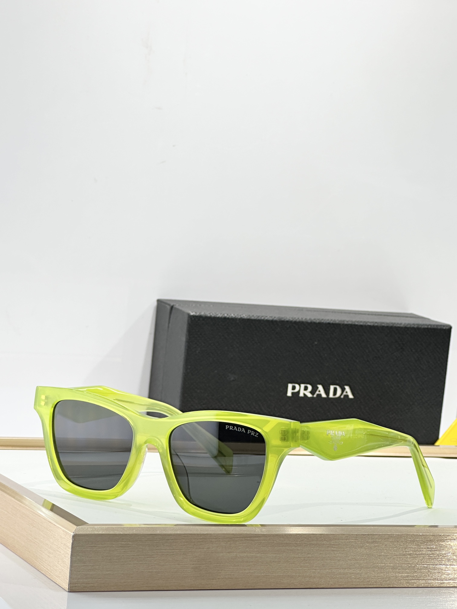  PRADA
MODEL：SPR C07S
SIZE：53口19-145
