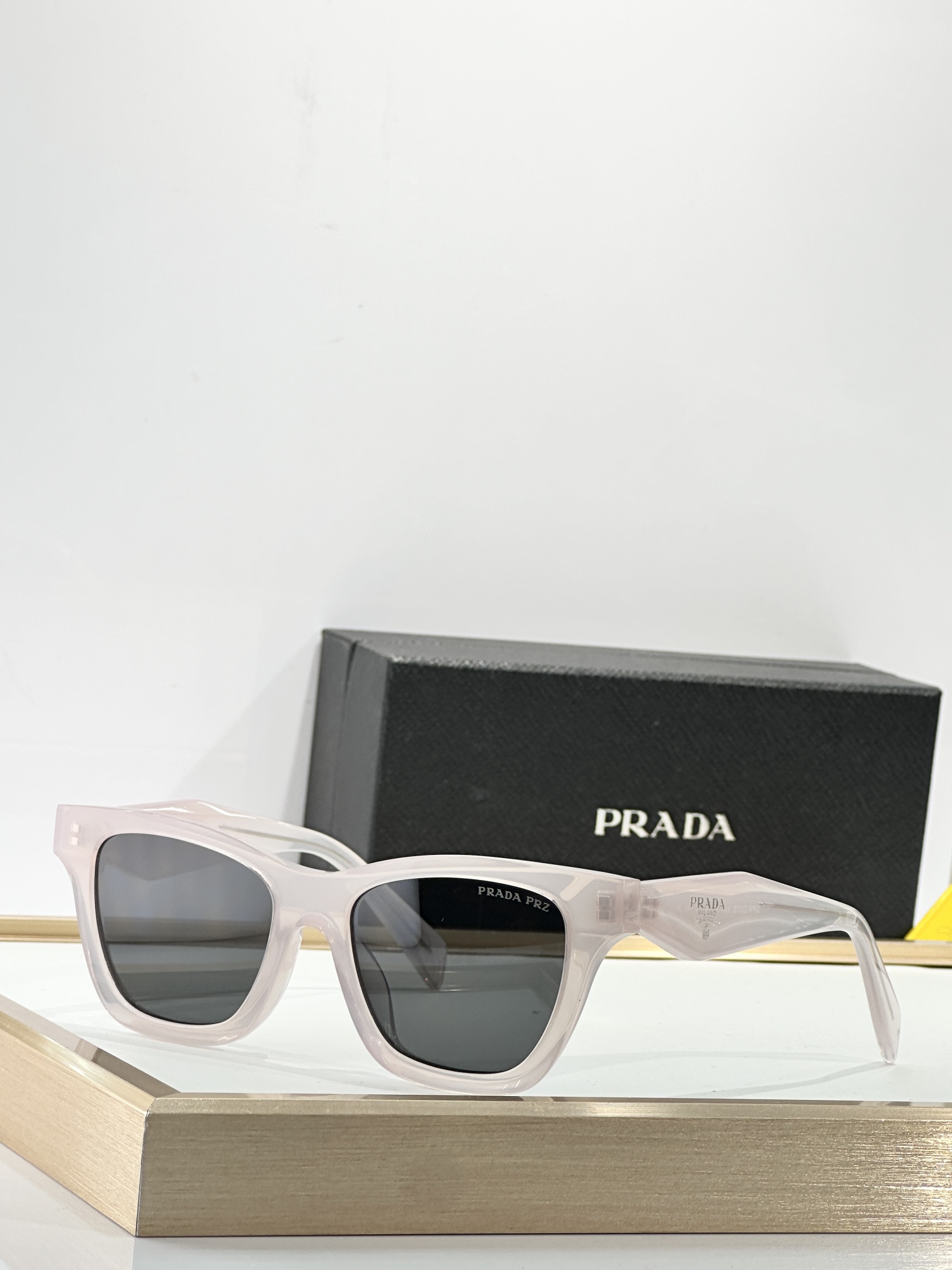  PRADA
MODEL：SPR C07S
SIZE：53口19-145
