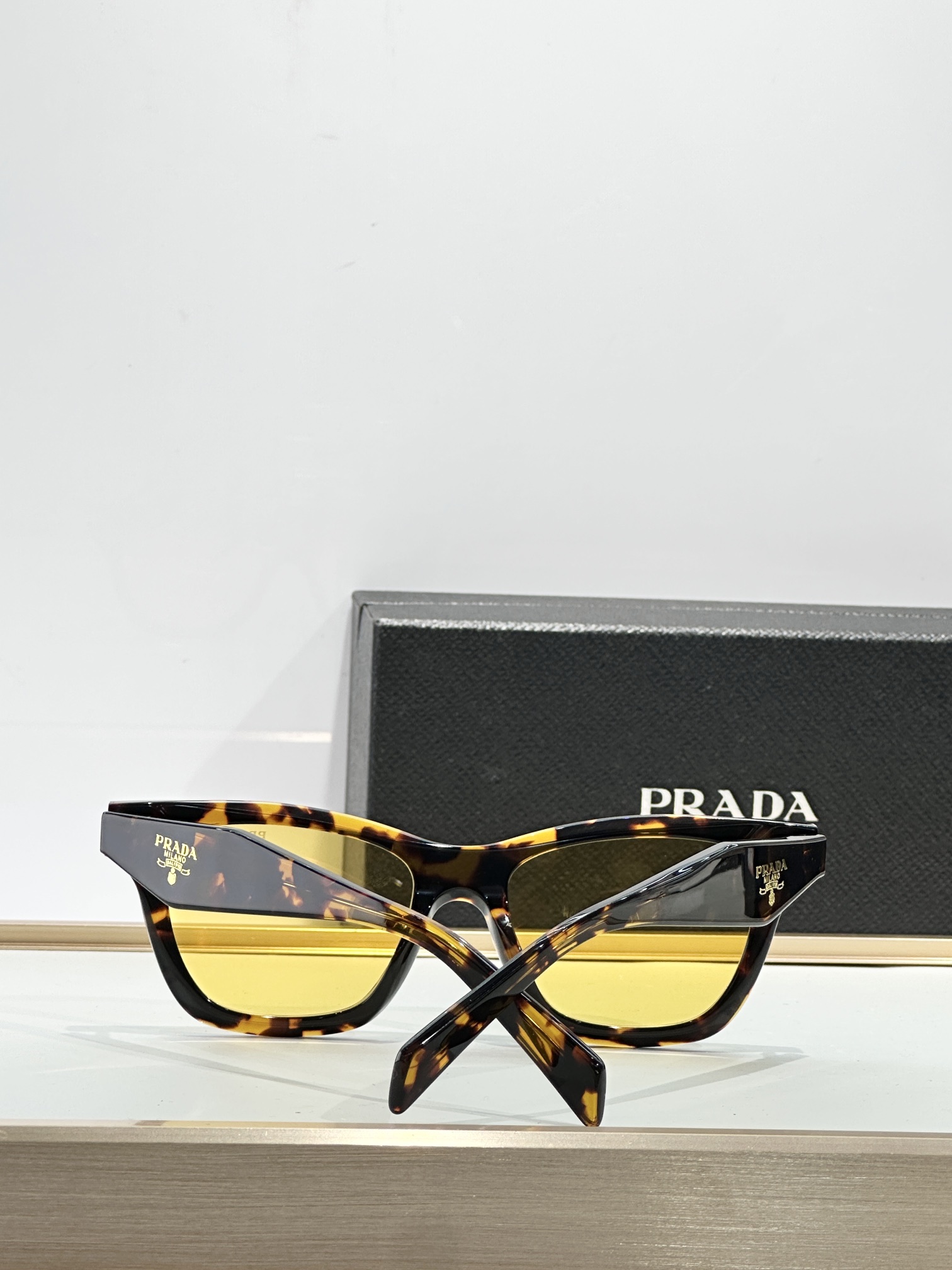  PRADA
MODEL：SPR C07S
SIZE：53口19-145
