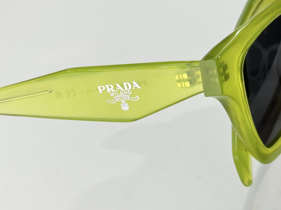  PRADA
MODEL：SPR C07S
SIZE：53口19-145
