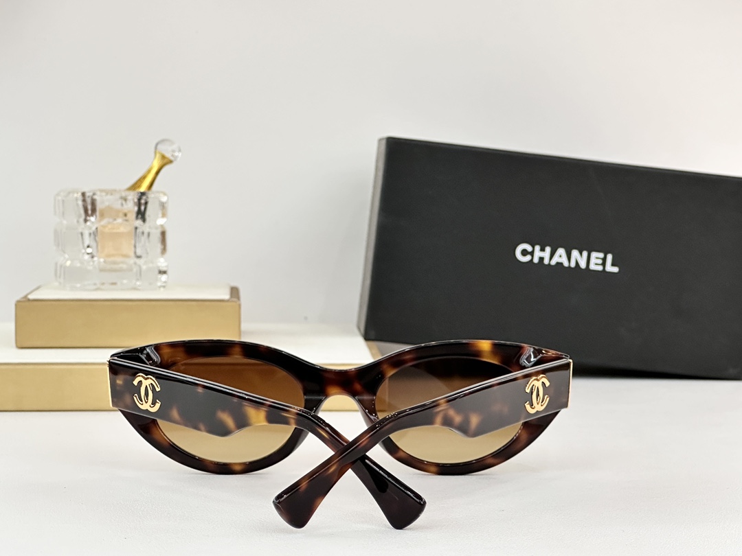  CHANEL
MOD：CH1584
Size：51口24 145
