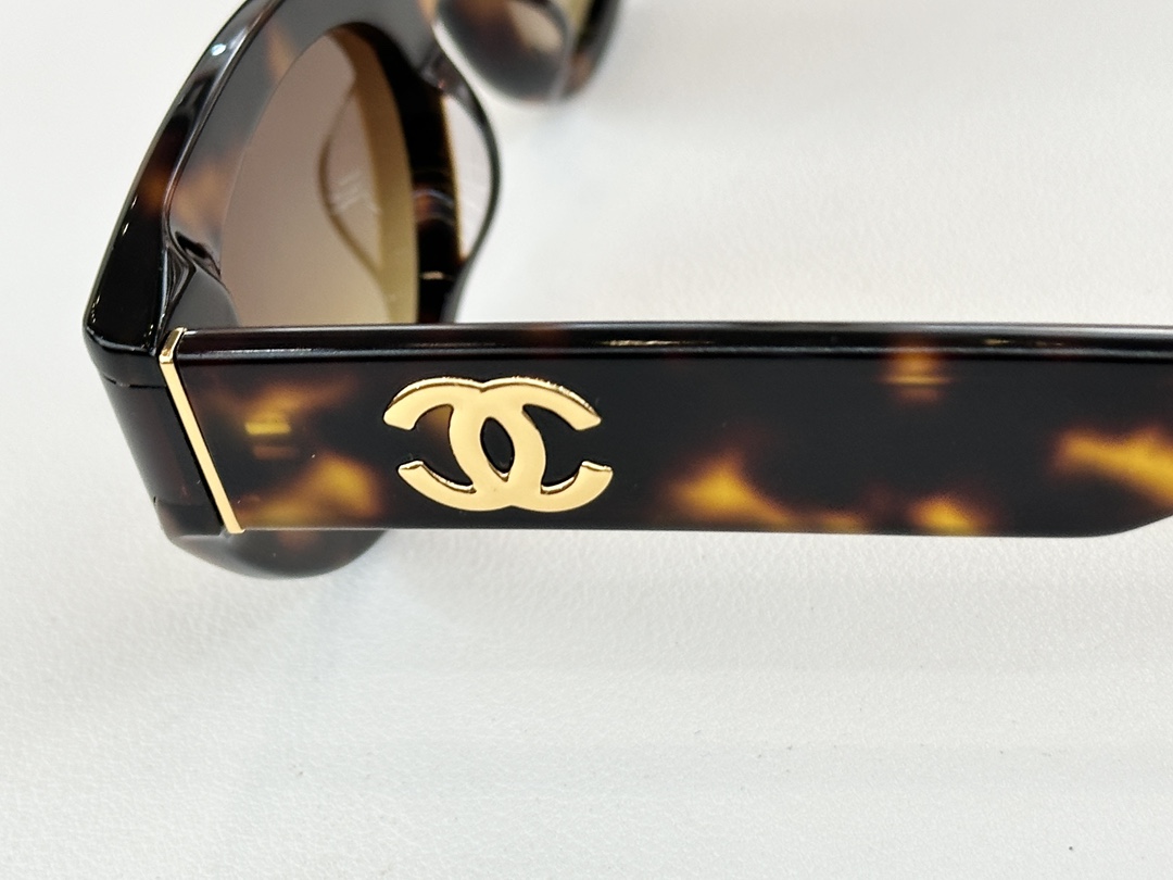  CHANEL
MOD：CH1584
Size：51口24 145
