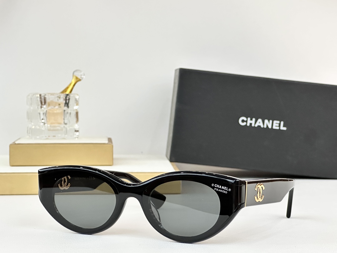  CHANEL
MOD：CH1584
Size：51口24 145
