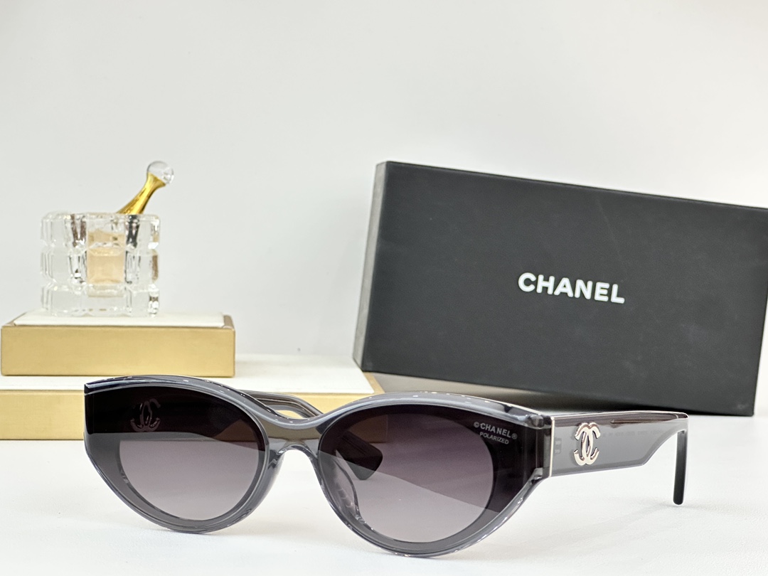  CHANEL
MOD：CH1584
Size：51口24 145
