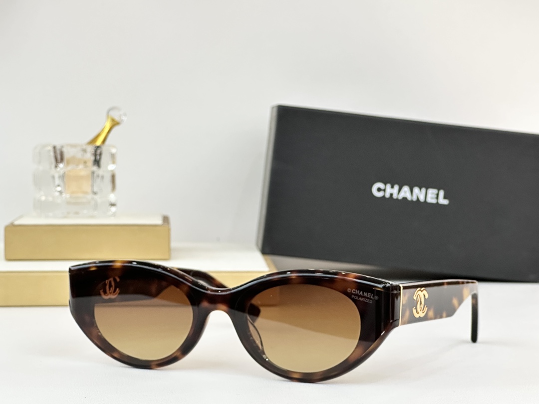  CHANEL
MOD：CH1584
Size：51口24 145
