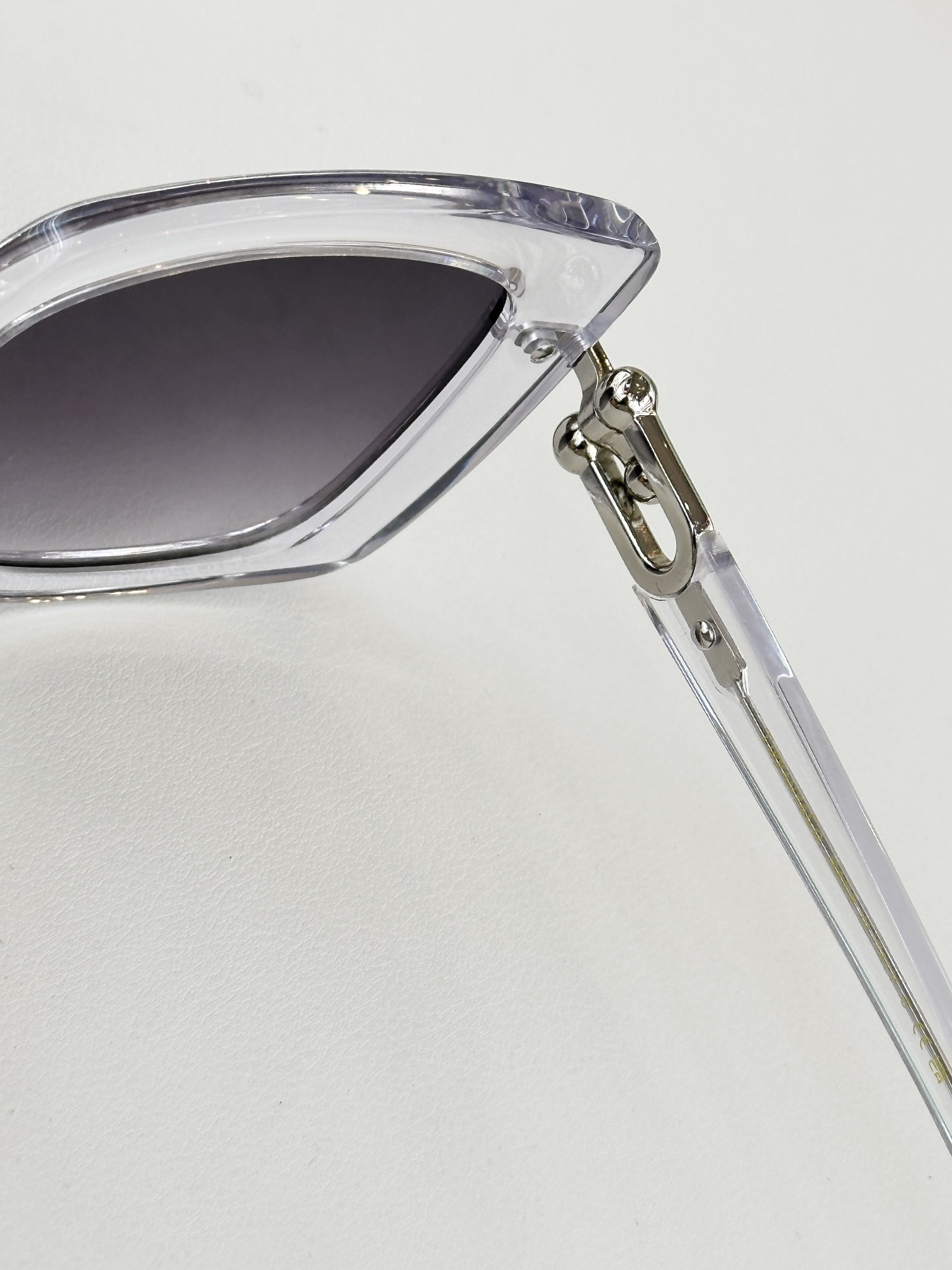  TIFFANY & CO.
MODELTF4199
SIZE53口18-140
