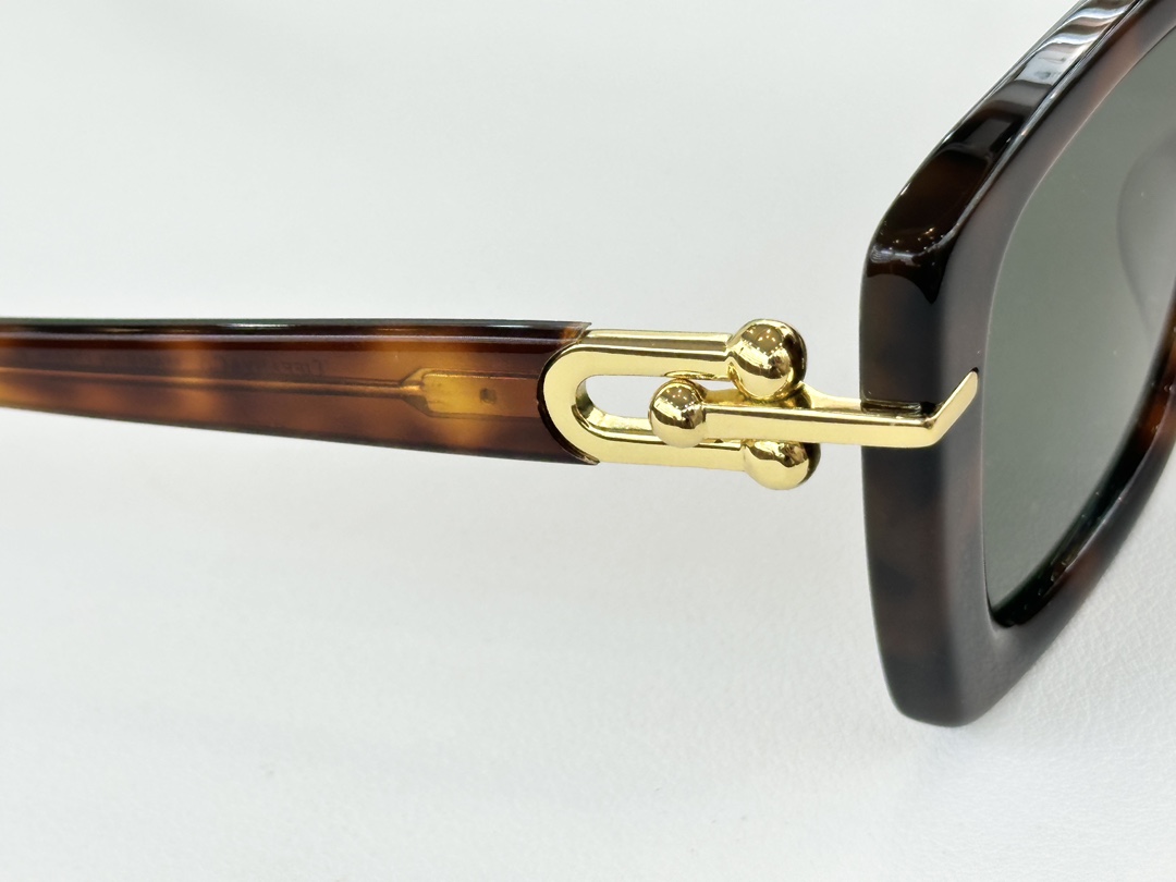  TIFFANY & CO.
MODELTF4199
SIZE53口18-140
