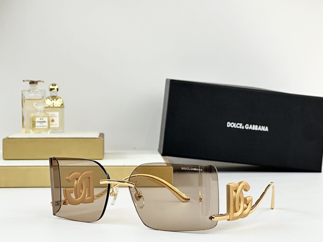  DOLCE & GABBAN*
MODEL：DG1501LB
SIZE：61口17-128
