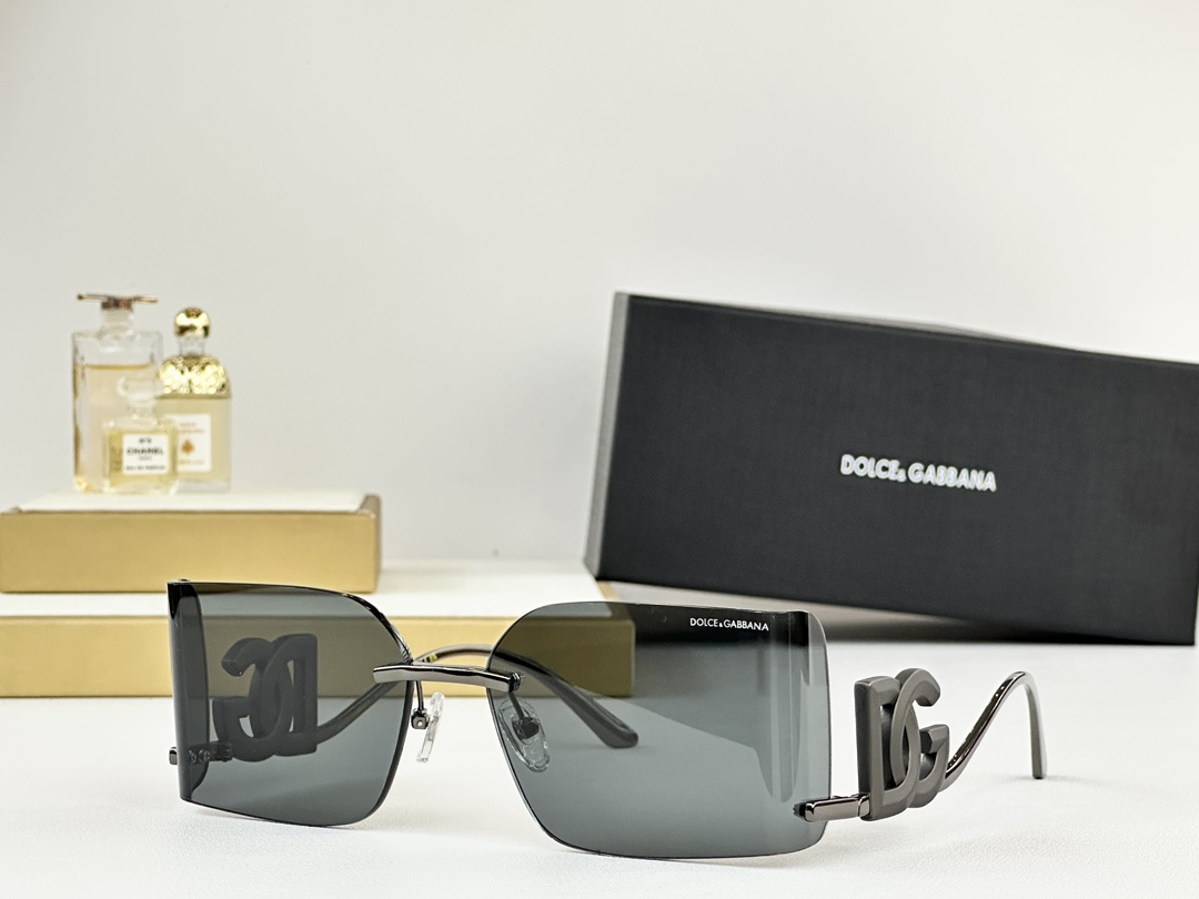  DOLCE & GABBAN*
MODEL：DG1501LB
SIZE：61口17-128
