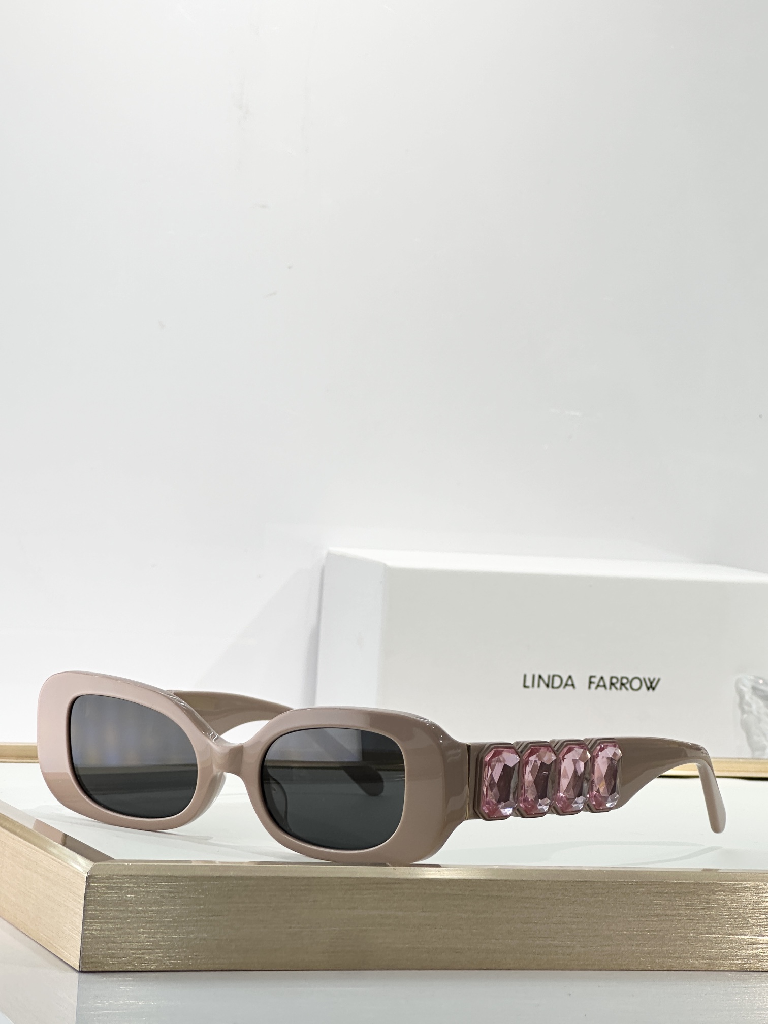  lindafarrow
MOD：LFL/1117
size52口21-140
