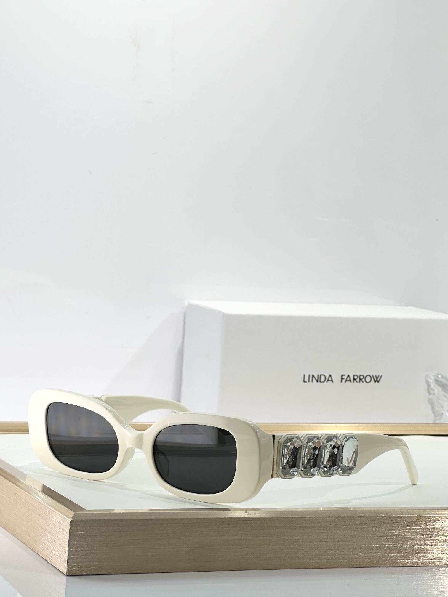  lindafarrow
MOD：LFL/1117
size52口21-140
