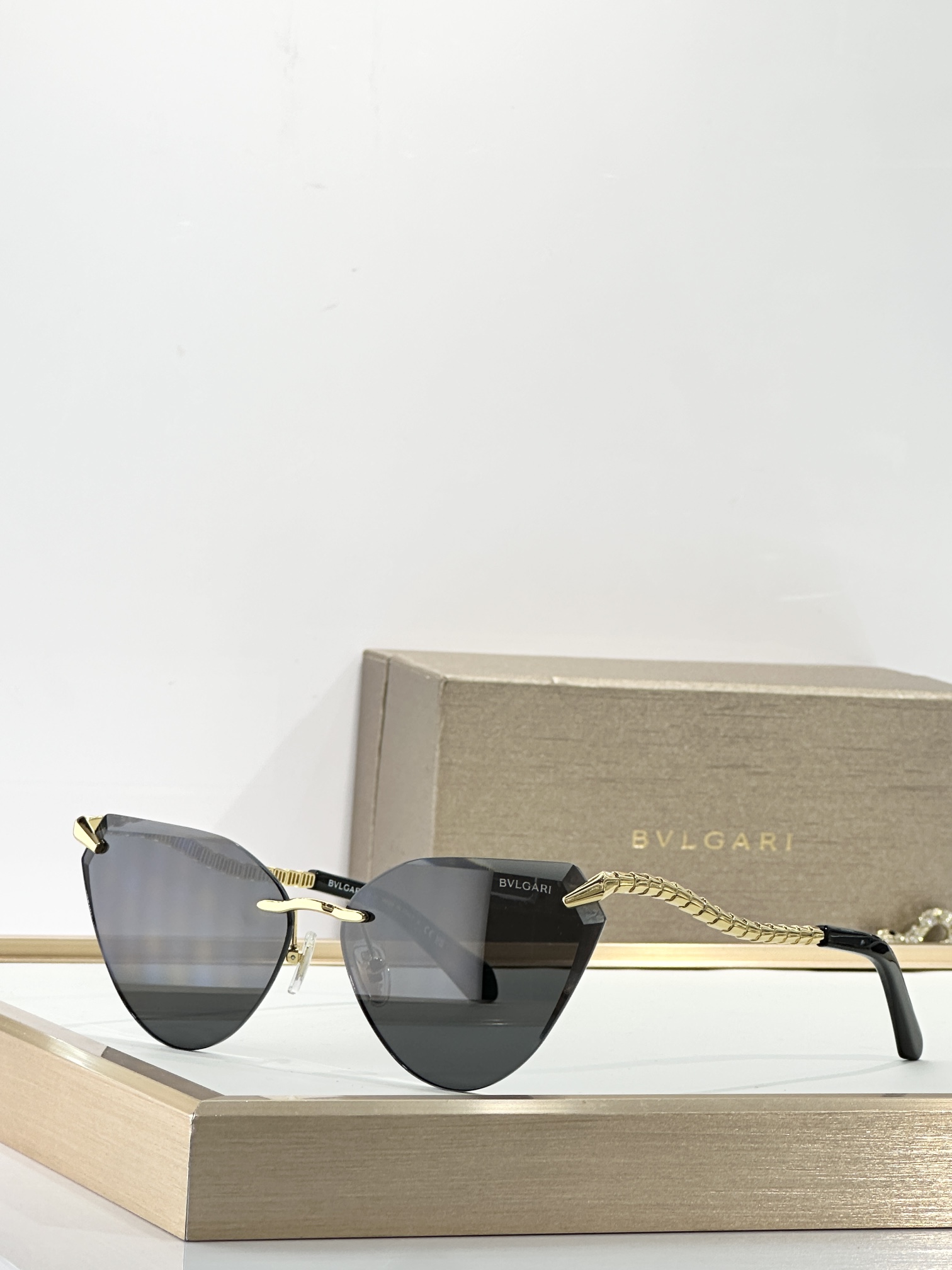 BVLGAR* 
MOD：BVU
Size：65口13-140
