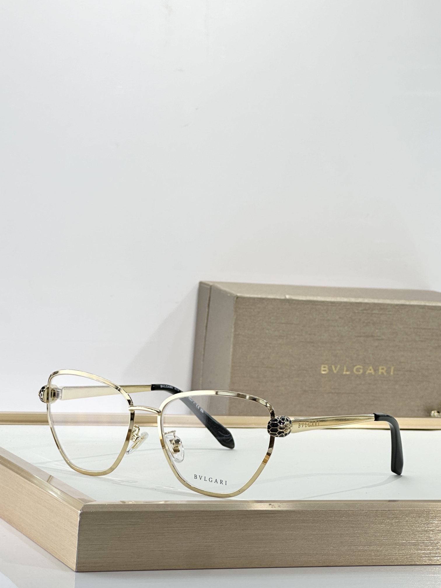  BVLGARI
MOD：BV50045U
SIZE：54-16-140
