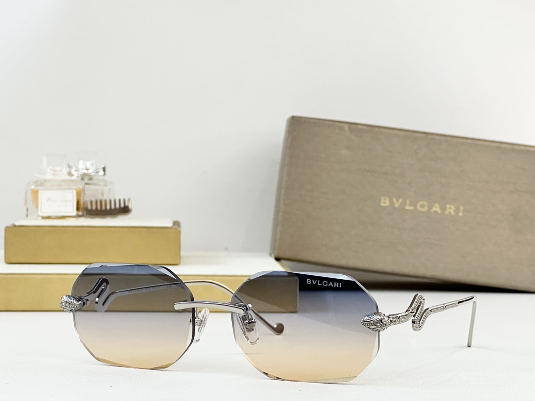  BVLGARI
Model：BV9024
Size：58口17--145
