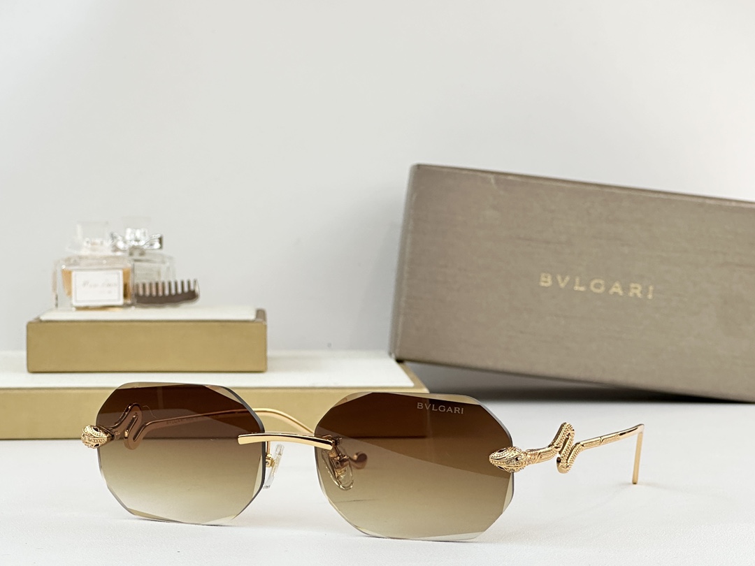  BVLGARI
Model：BV9024
Size：58口17--145
