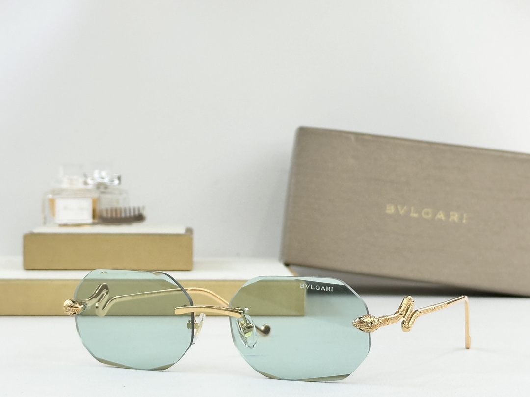  BVLGARI
Model：BV9024
Size：58口17--145
