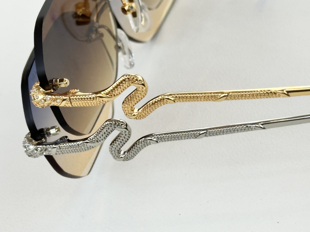 BVLGARI
Model：BV9024
Size：58口17--145
