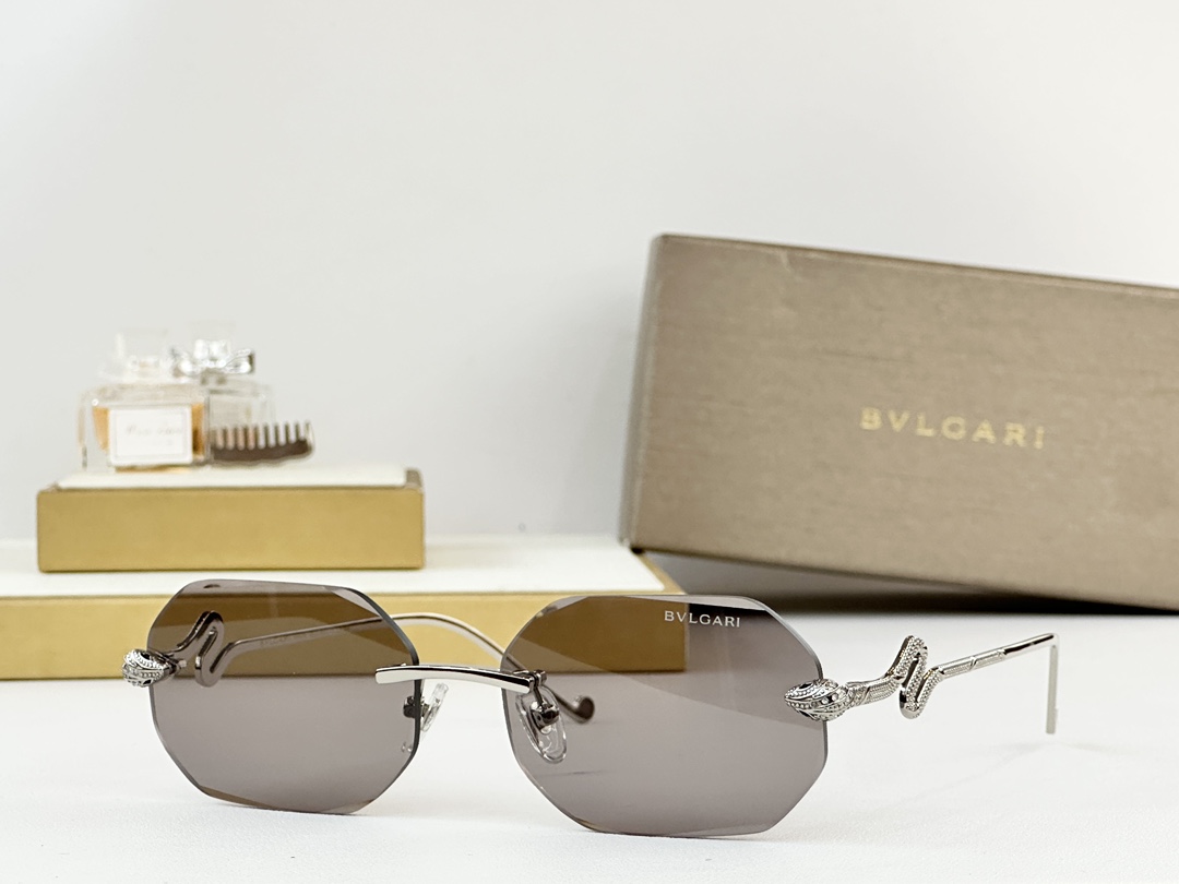  BVLGARI
Model：BV9024
Size：58口17--145
