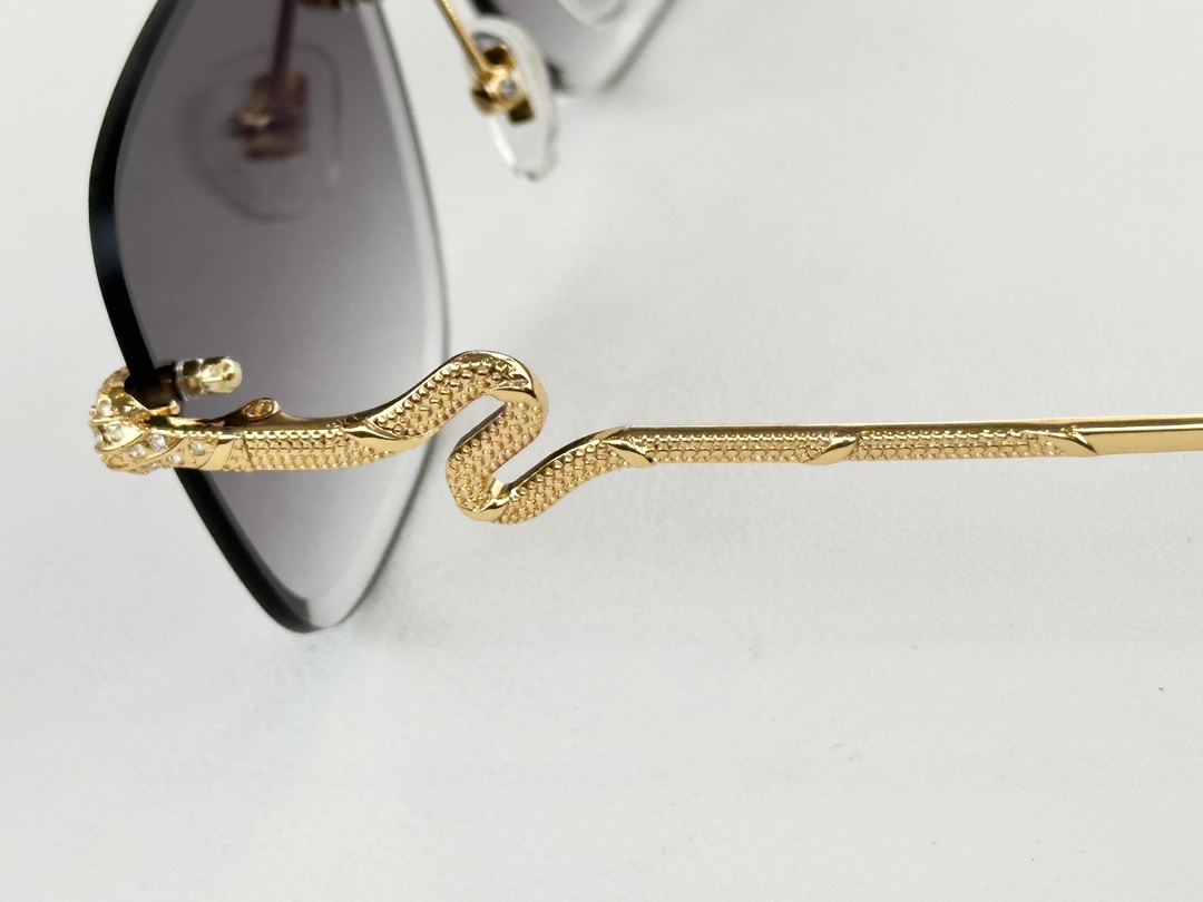  BVLGARI
Model：BV9025
Size：59口17--145
