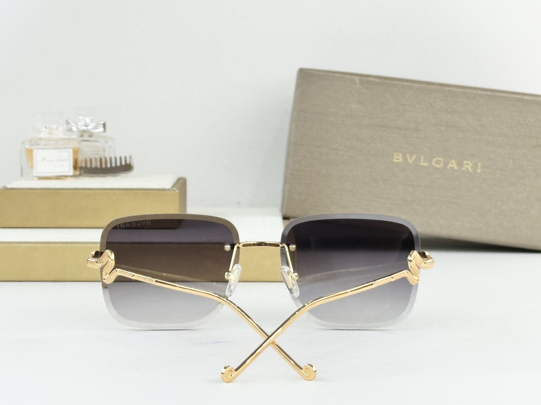 BVLGARI
Model：BV9025
Size：59口17--145
